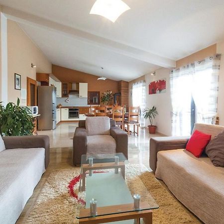 Mediterranean Stylish Villa With Pool In Kastel Stari Kastela Exterior photo